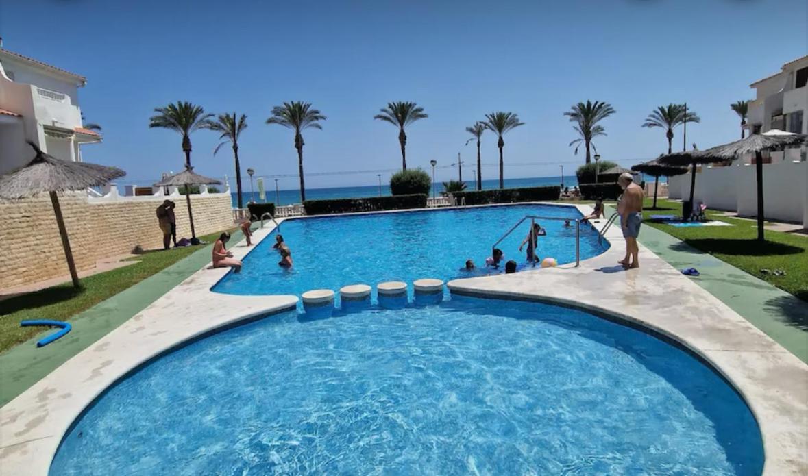 All In One Ground Floor With Terrace Next To Sea 엘 캄펠로 외부 사진